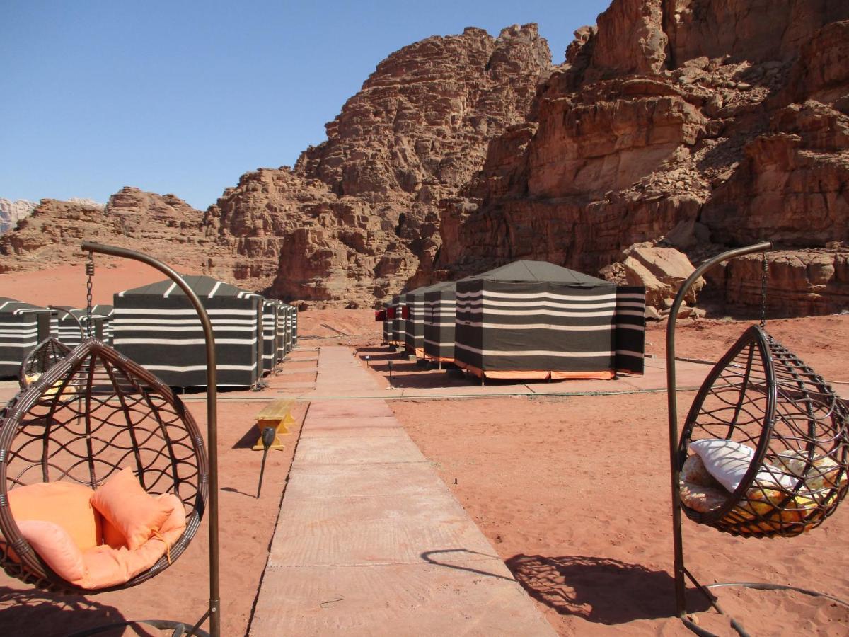 Wadi Rum Caravan Camp מראה חיצוני תמונה