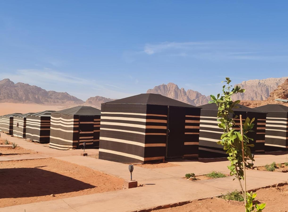 Wadi Rum Caravan Camp מראה חיצוני תמונה