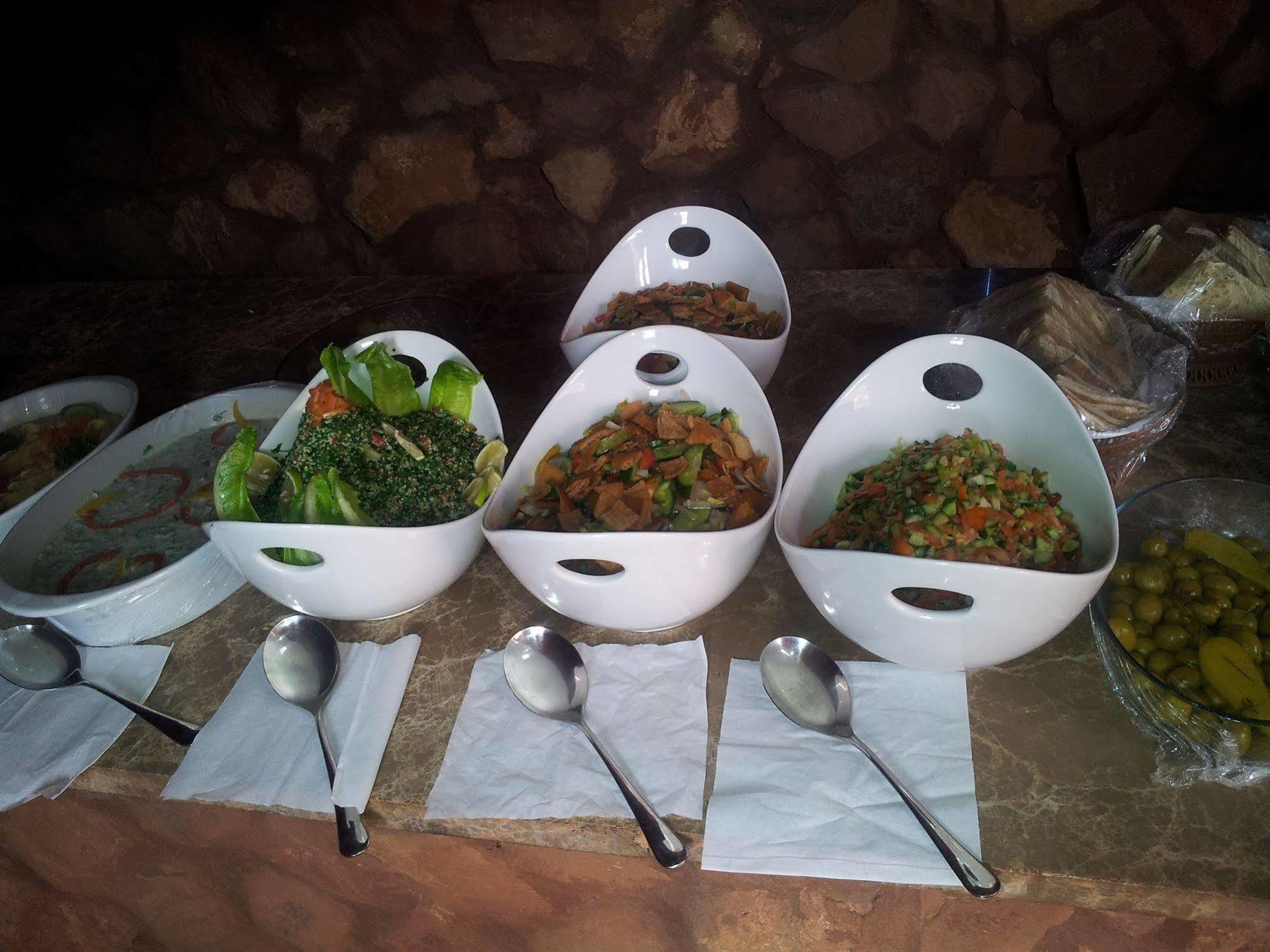 Wadi Rum Caravan Camp מראה חיצוני תמונה